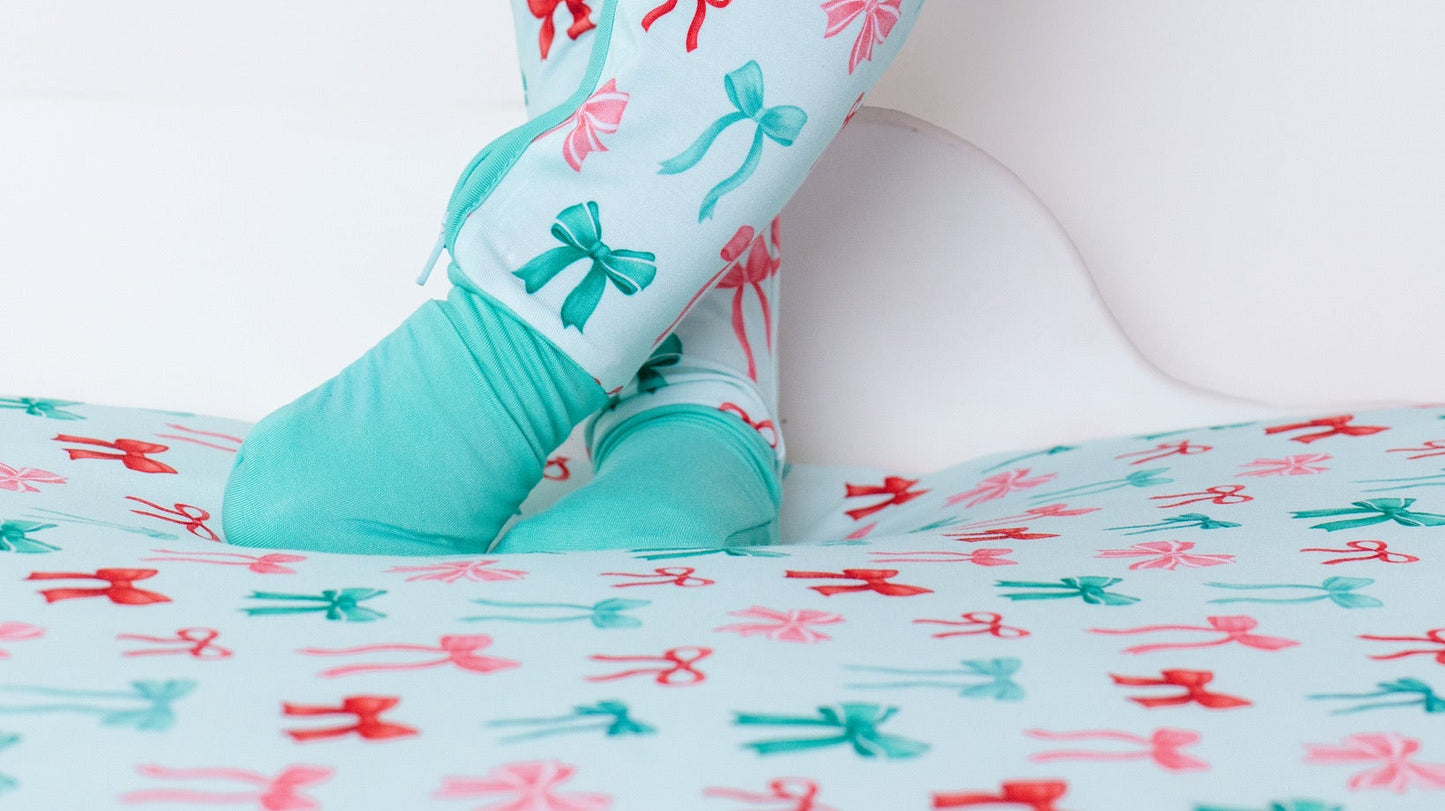 Holiday Bows Fitted Crib Sheet