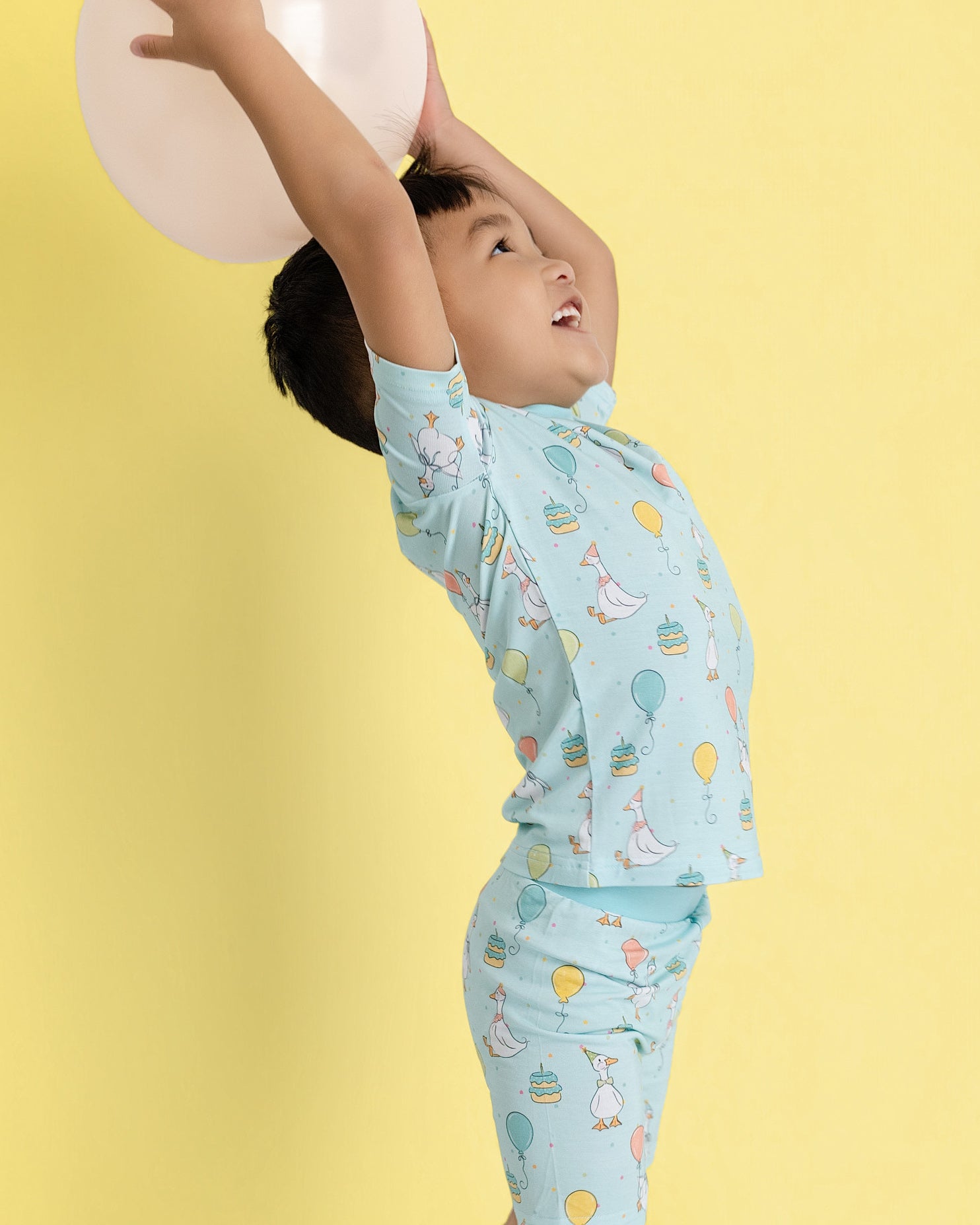 Party Geese Green Two-Piece Short Sleeve & Shorts Set