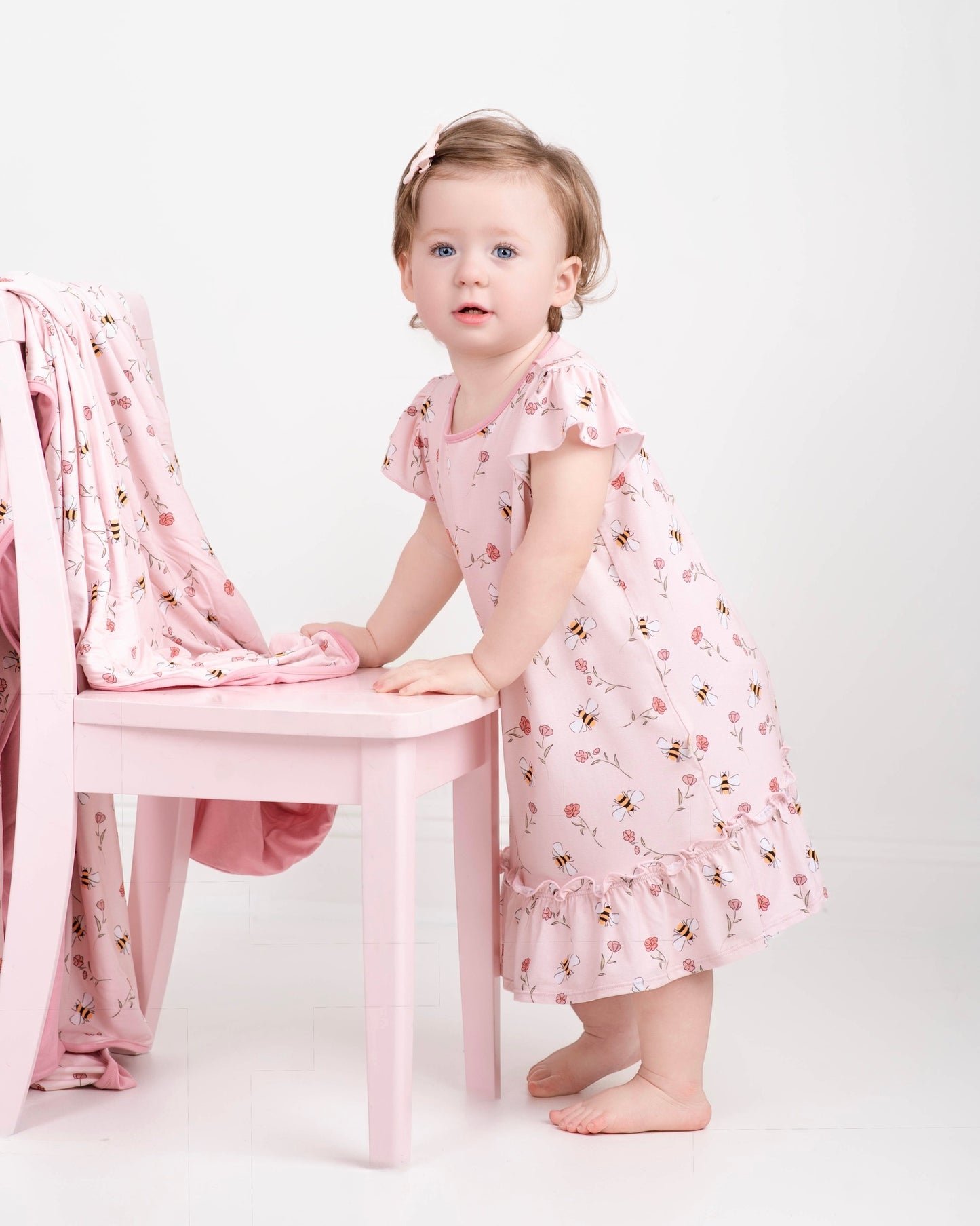 Blooming Bee Nightgown