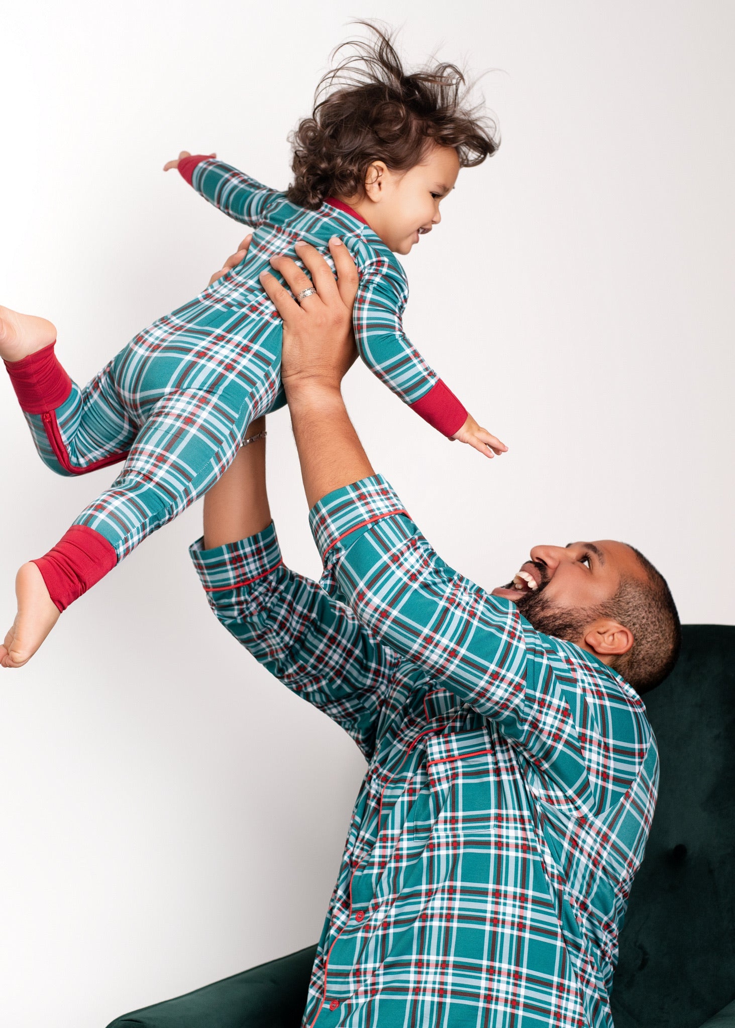 Classic Christmas Men's Pajama Set