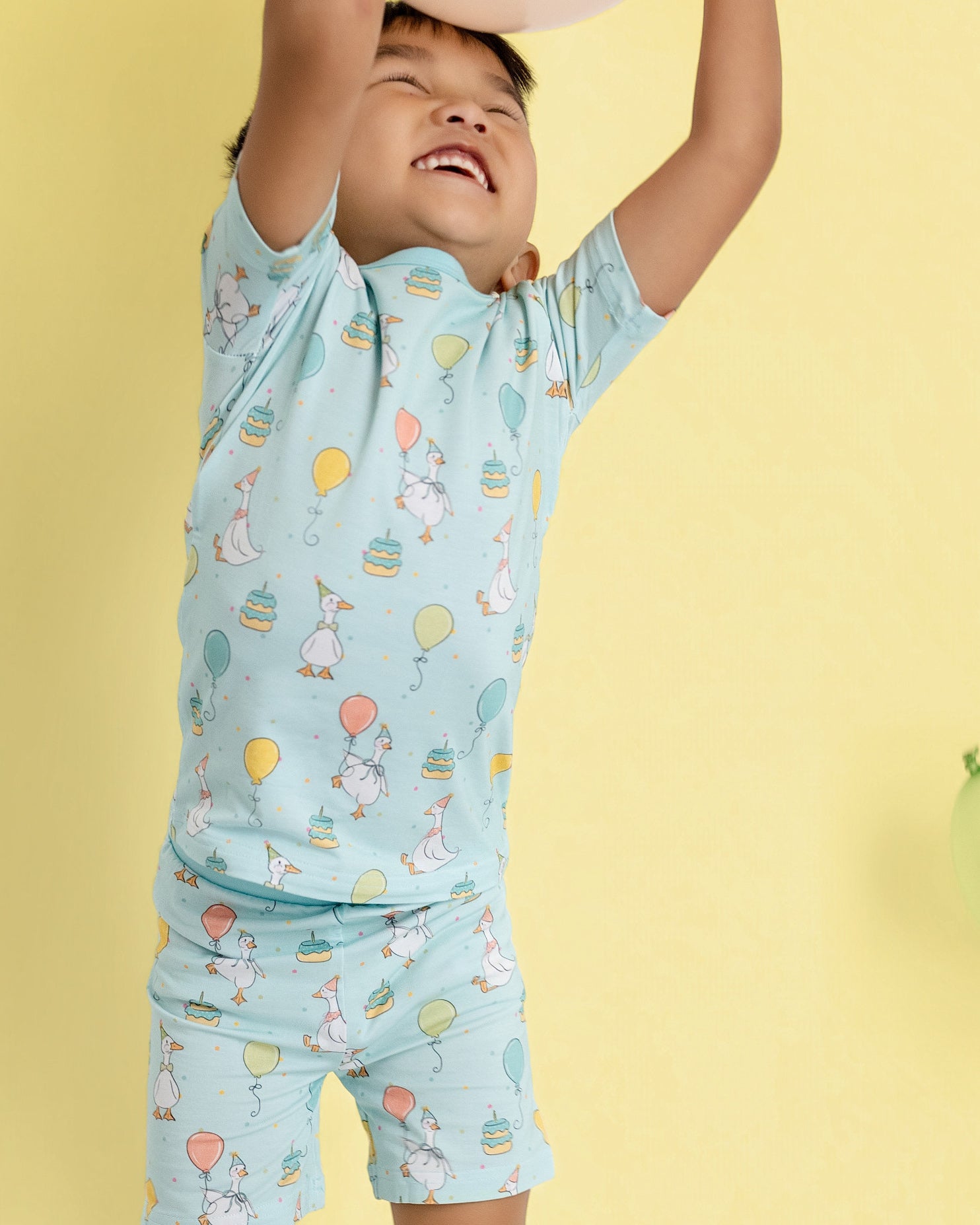 Party Geese Green Two-Piece Short Sleeve & Shorts Set