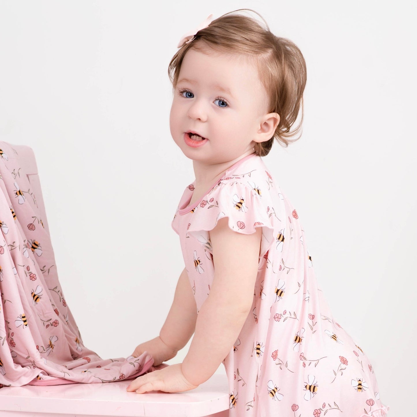 Blooming Bee Nightgown