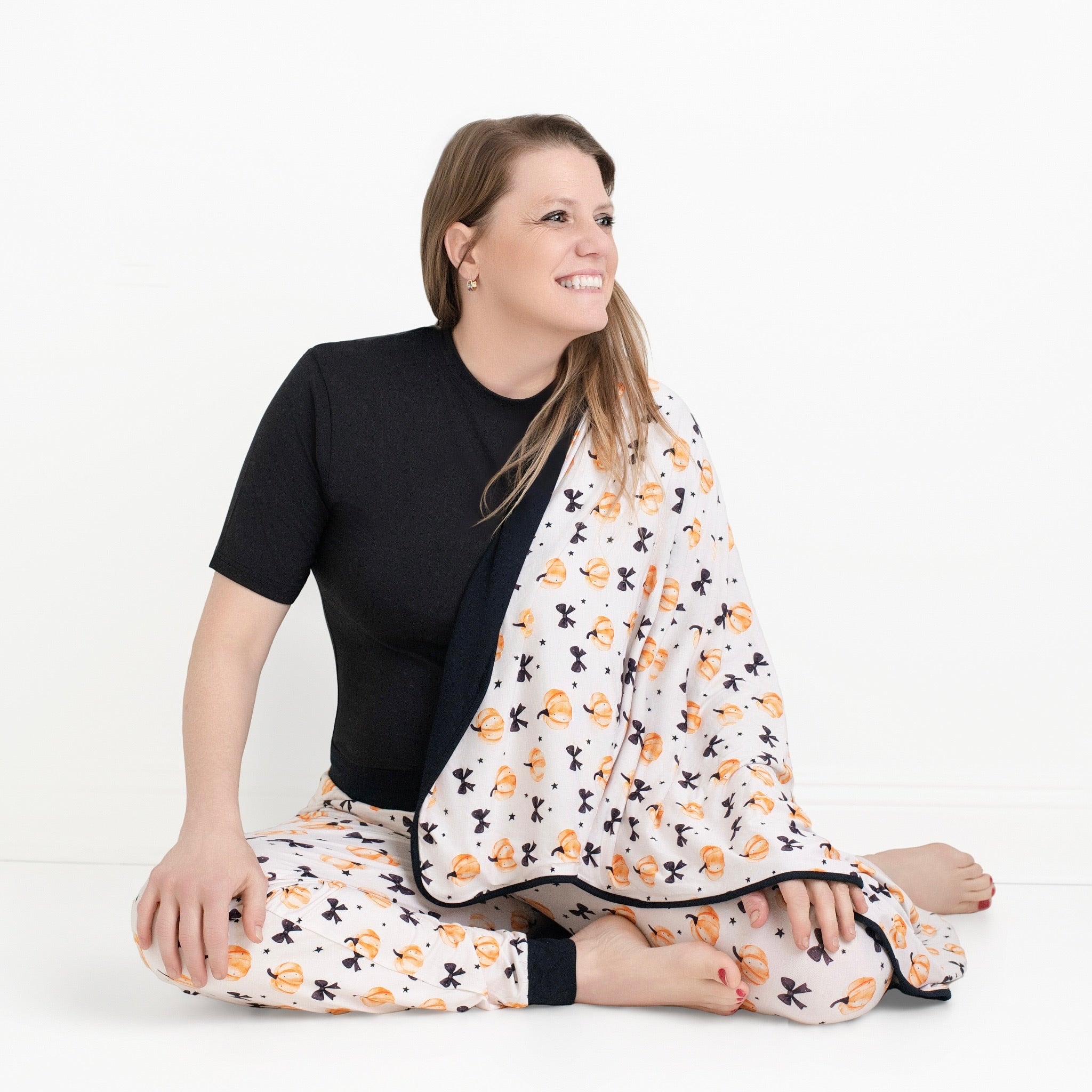 Boo & Bows Women's Pajama Pants