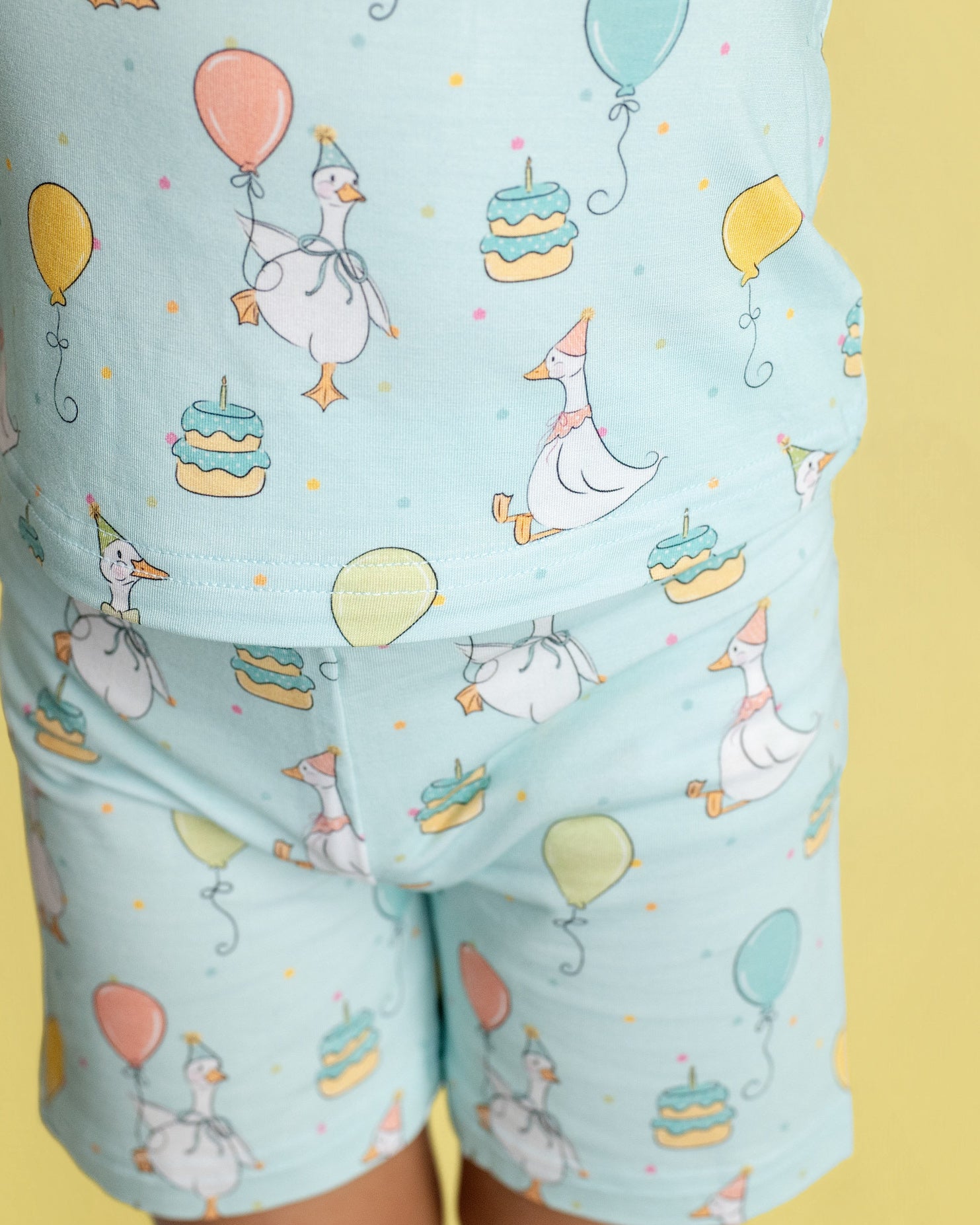 Party Geese Green Two-Piece Short Sleeve & Shorts Set